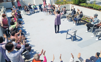 주야간보호서비스